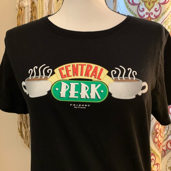 Donated Black tee Friend’s central perk sz LG EUC - Picture 2 of 5